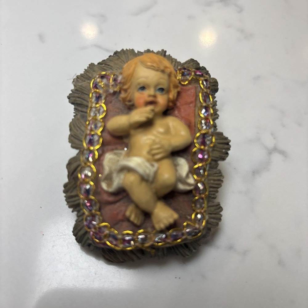 Vintage Baby Jesus Red Hair Ginger Blue Eyes Felt Bottom Ornate Gems On Bed